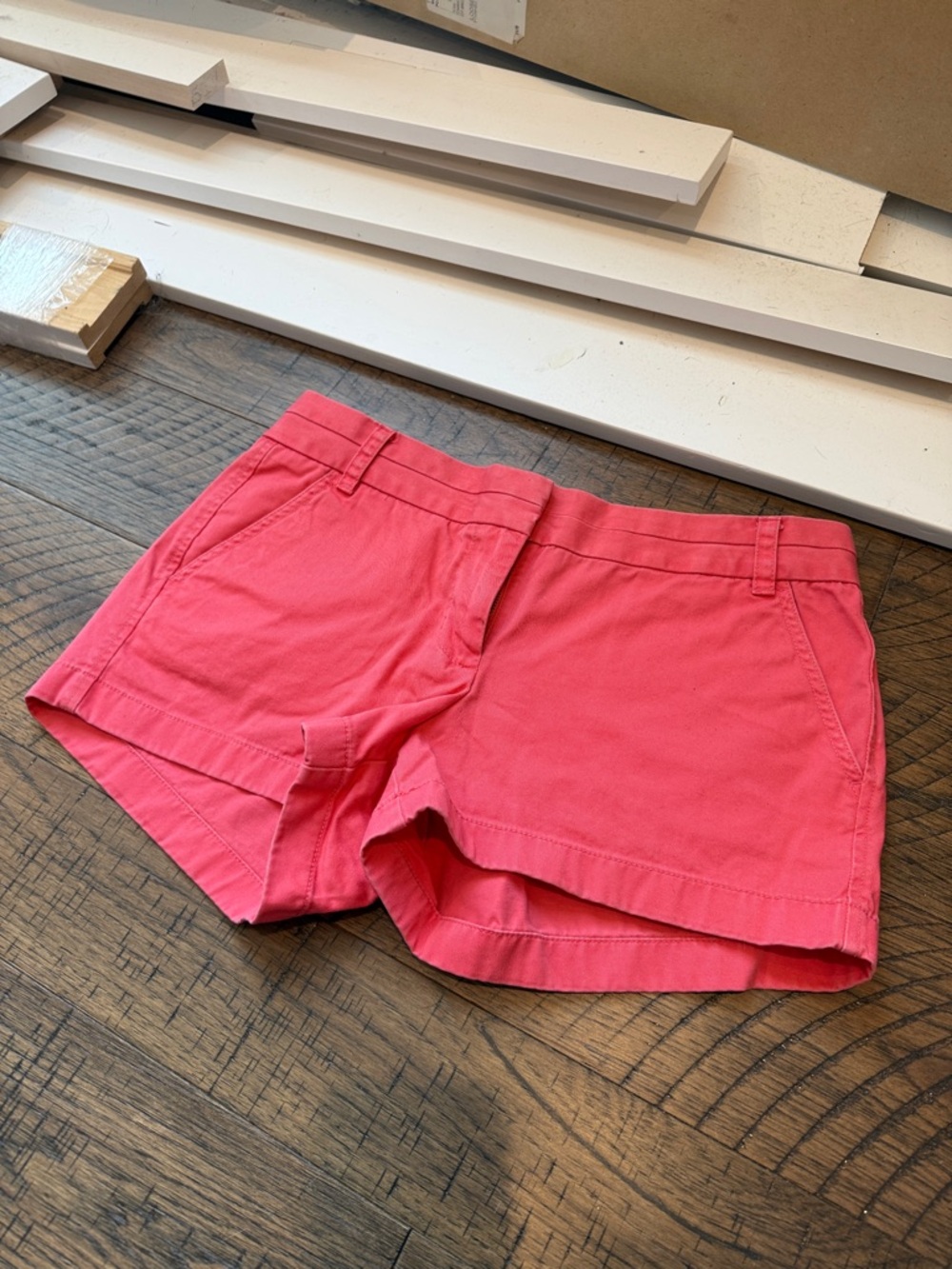 J. Crew Chino shorts coral pink size 6 preppy
